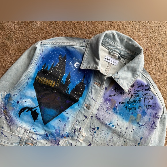 Hand painted New Denim ZARA Jacket size M Custom Harry Potter - Picture 10 of 12